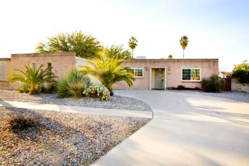 9354 29th St, Tucson, AZ 85710-8016
