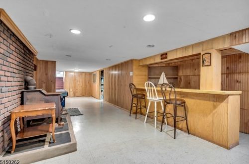 130 Old York Rd, Bridgewater NJ 08807-2686 exterior