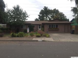 1079 Cynthia St, Salem, OR 97303-5338
