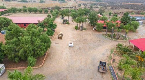 19030 Santa Rosa Mine Rd, Perris CA 92570-7769 exterior