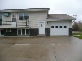 707 Interstate Ave, Bismarck ND  58503-1180 exterior