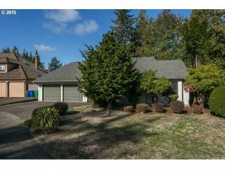2033 164th Pl, Portland, OR 97230-5564