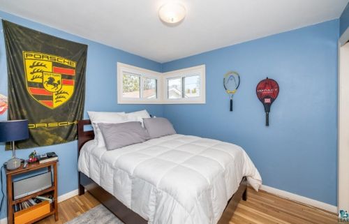 23 Owatonna St, Duluth MN 55803-1740 exterior