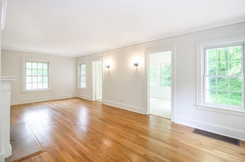 1810 Montrose Dr, Atlanta GA  30344-3002 exterior