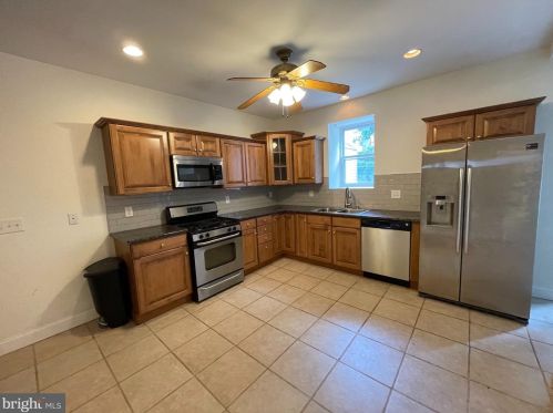 173 Krams Ave, Philadelphia PA  19127-2025 exterior