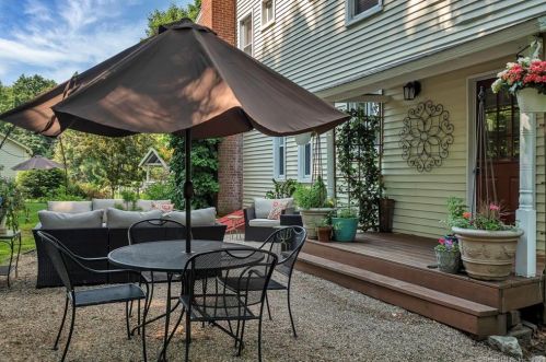 139 Church St, Seymour CT 06483-2503 exterior