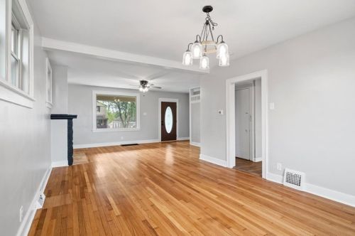 3262 Eastmont Ave, Pittsburgh PA exterior