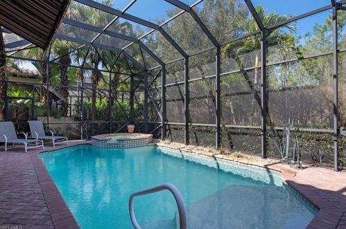 16834 Cabreo Dr, Naples FL 34110-3271 exterior