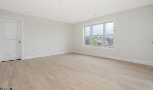 40 Brantwood Ter, Hackettstown NJ 07840-4101 exterior