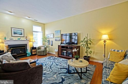 6 Amberwood Way, Lewes DE 19958-9468 exterior