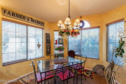 2675 Desert Bluffs Ct, Tucson AZ 85742-4468 exterior