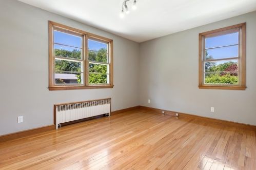 165 Chadwick St, North Andover MA 01845-1705 exterior