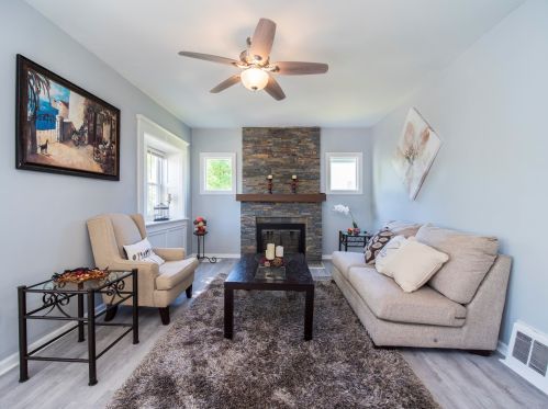 3301 Lloyd St, Milwaukee WI  53208-1441 exterior