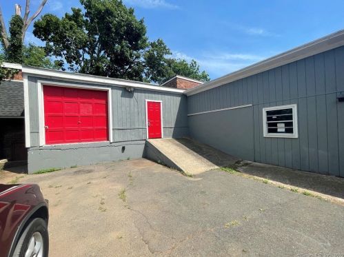 41 Olive St, New Britain CT  06051-2011 exterior