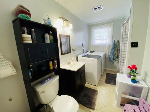 229 Cohasset St, Worcester MA 01604-2356 exterior