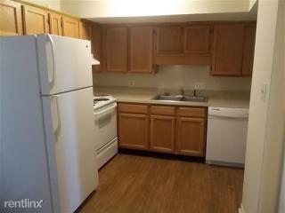 2312 Golden Gate Dr, Greensboro NC  27405-4952 exterior