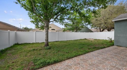 2314 Northern Leaf St, Orlando FL 32817-3424 exterior