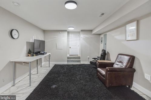 1233 49 St, Philadelphia PA 19143-4438 exterior