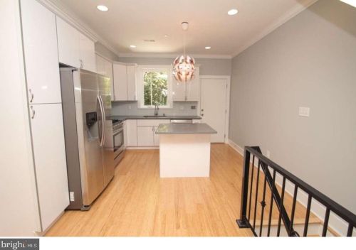 1523 Bouvier St, Philadelphia PA  19146-4745 exterior