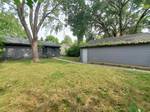 5151 83rd St, Milwaukee WI  53218-3647 exterior