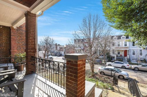 1172 Morse St, Washington, DC 20002-3806