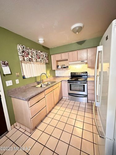 5149 Fremont Dr, Tucson AZ  85706-1458 exterior