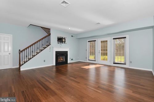 771 Creekside Dr, Hummelstown PA  17036-7058 exterior