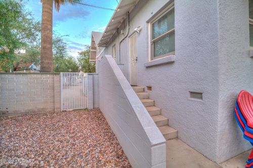 623 3 Ave, Tucson AZ 85705-5750 exterior