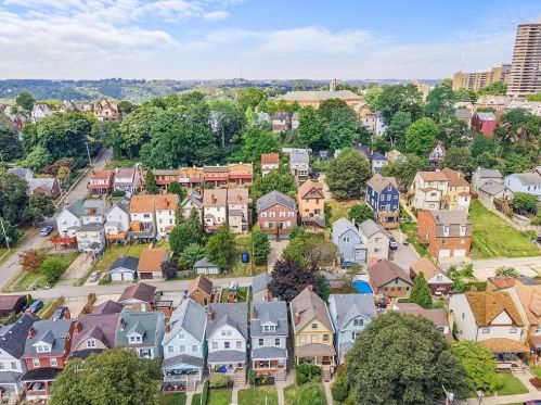 152 Olympia St, Pittsburgh, PA 15211-1365