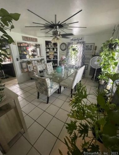 267 Stanley St, New Britain CT 06051-3663 exterior