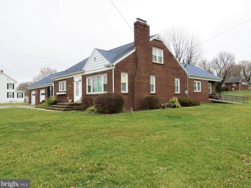 779 Hanover Pike, Littlestown, PA 17340-9701