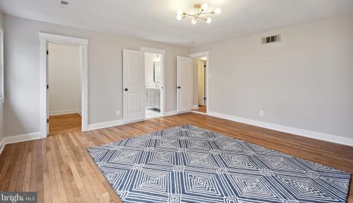 9920 Woodburn Rd, Silver Spring MD  20901-2731 exterior