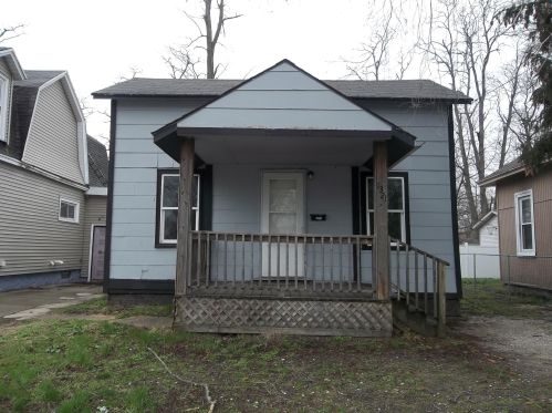 1321 7th St, Meskegon, MI 49441-1927