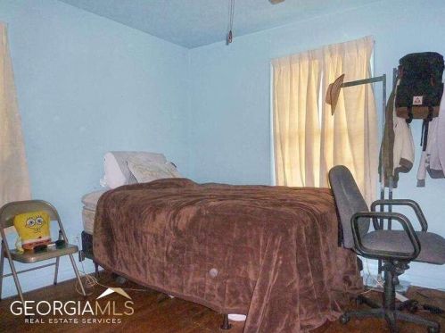 4372 Crk Vly Ct, Atlanta GA 30331-6551 exterior