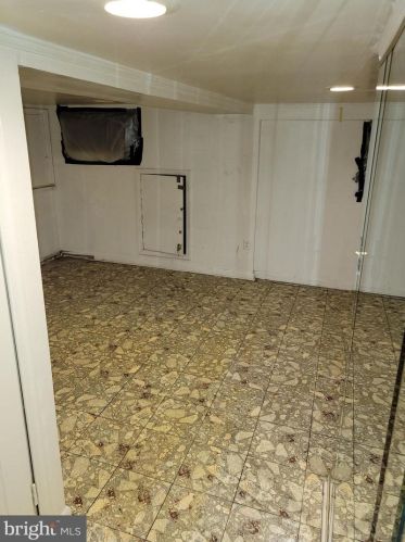 917 Delafield Pl, Washington DC 20011-4418 exterior