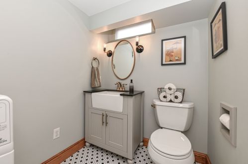 2508 Lefeber Ave, Milwaukee WI 53213-1222 exterior