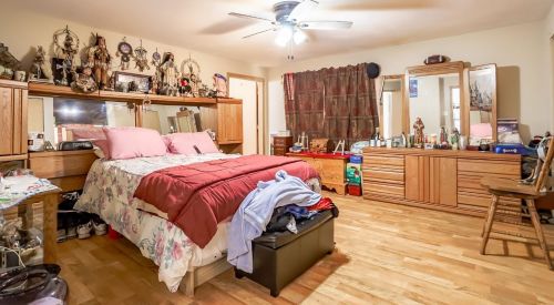 7415 Colorado St, Gary IN 46405-2929 exterior