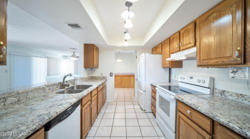 2052 Santa Carla Dr, Green Valley AZ 85614-1409 exterior