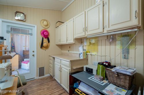 955 Camino Asturias, Green Valley AZ 85622-3246 exterior