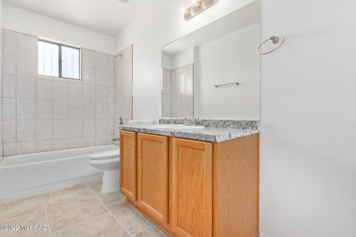 6280 Benton Ave, Tucson AZ 85711-1118 exterior