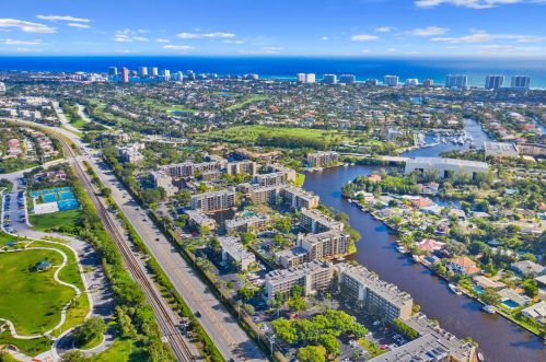 10 Royal Palm Way, Boca Raton, FL 33432-7862