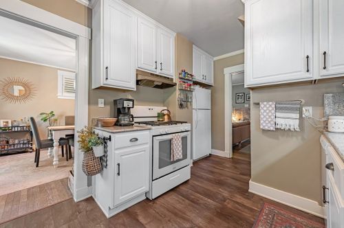 843 Florence Ave, Pittsburgh PA 15202-2720 exterior