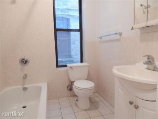 341 Prospect Pl, Brooklyn NY  11238-4004 exterior