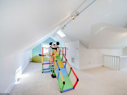 228 Ridgewood Rd, South Orange NJ 07079-1646 exterior