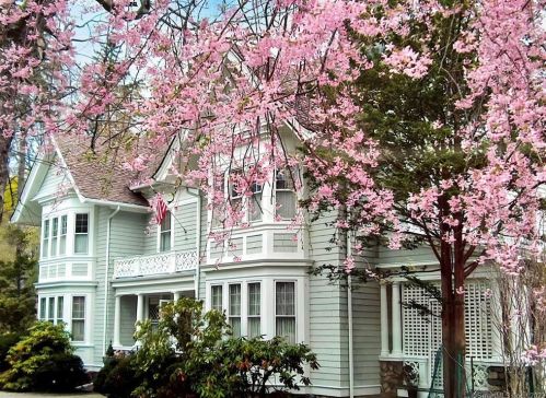 212 Main St, Ridgefield CT 06877-4922 exterior