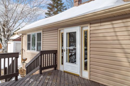 105 98 Ave, Duluth MN 55808-1865 exterior