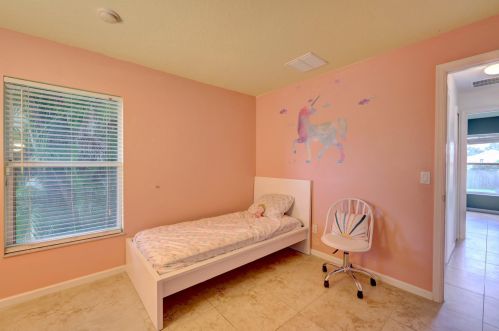 5406 Emblem St, Fort Pierce FL 34983-1448 exterior