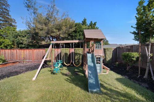 4924 Laurel Dr, Concord CA  94521-1446 exterior