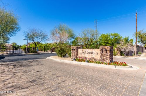 3900 Baseline Rd, Phoenix AZ  85042-6357 exterior