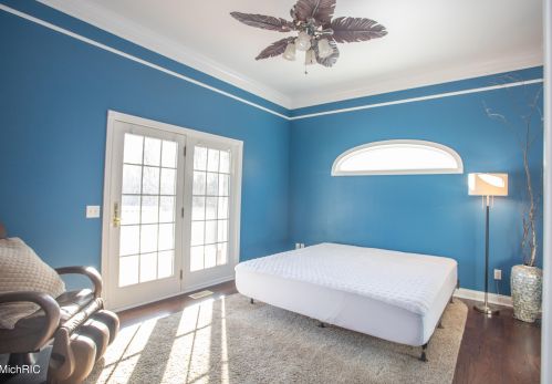 21259 Madison Ave, Big Rapids MI 49307-9754 exterior